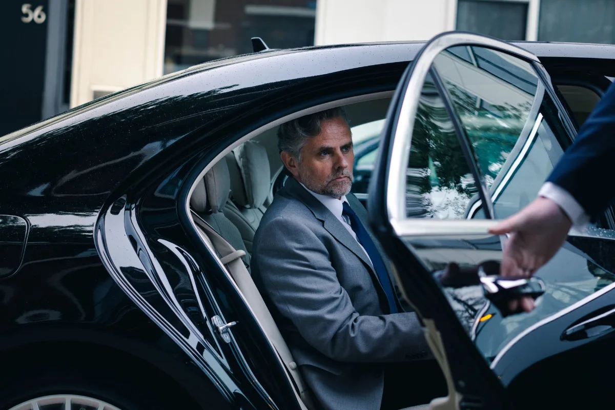 Transporte ejecutivo corporativo en CDMX con chofer privado - México Sublime